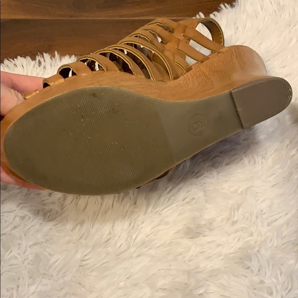 Mossimo Wedges - Picture 4 of 5